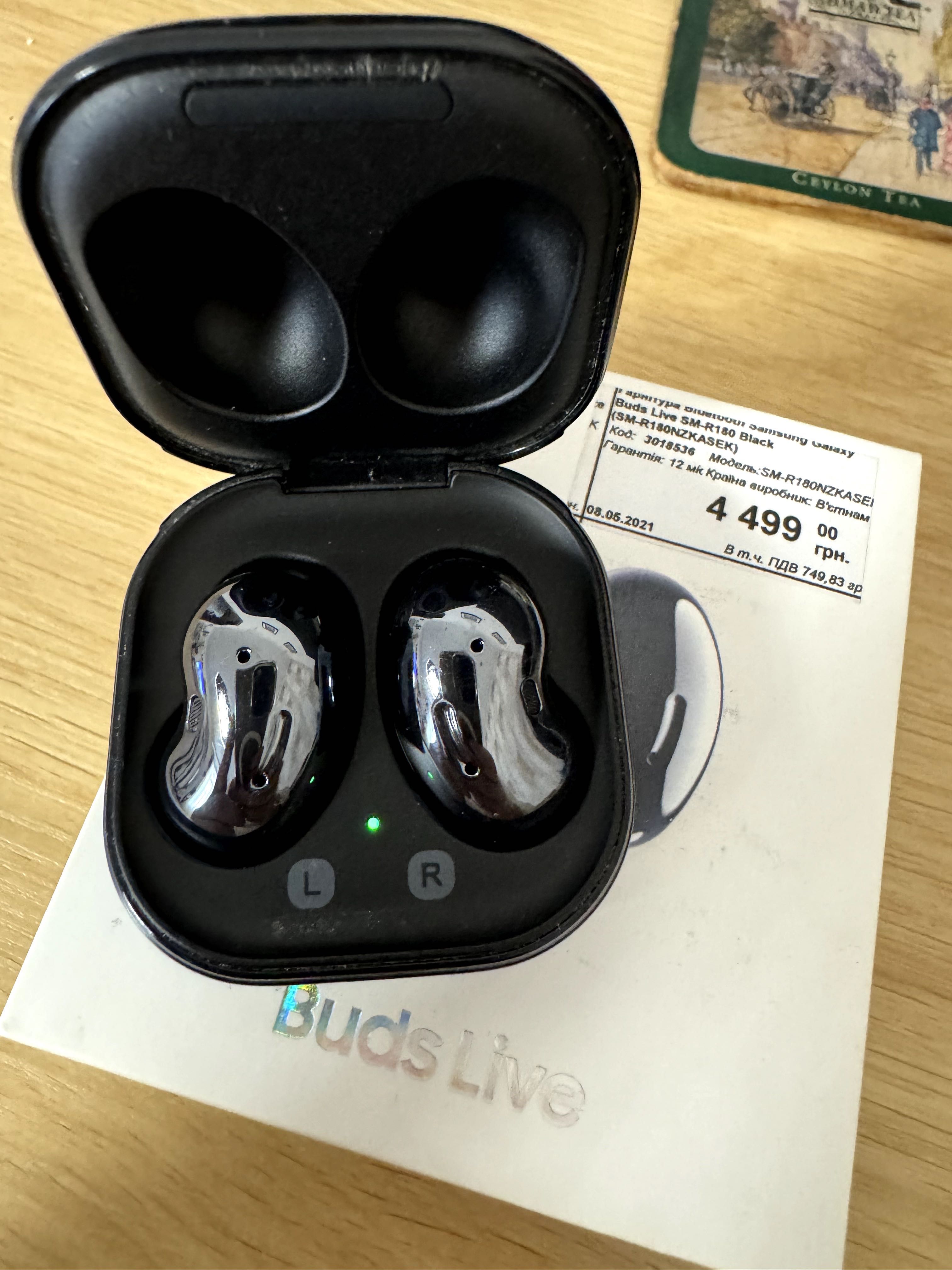 Безпроводні блютуз навушники TWS Samsung Galaxy Buds Live (SM-R180)