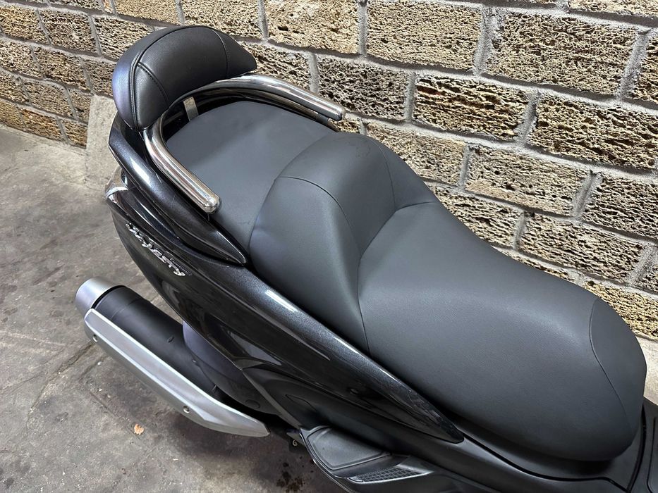 Ямаха Маджесті 400 Yamaha Majesty