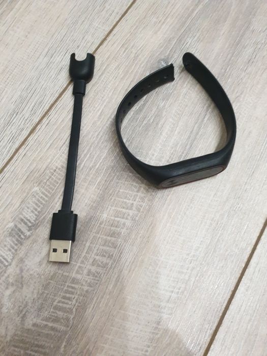 Смарт Часы Mi band 4. Jabra talk. Не рабочие