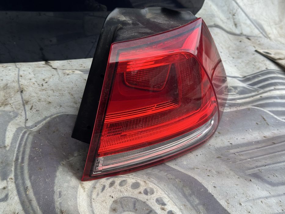 Стоп фонарь golf 7 хетчбек гольф 7 задній стоп фонари фонарі