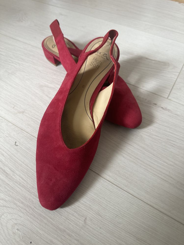 Pantofle Ara High Soft 41 buty na obcasie czerwone