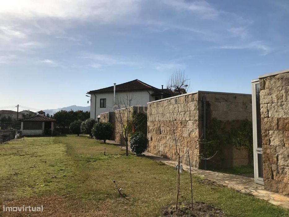 Quinta em Amarante com 6214m2