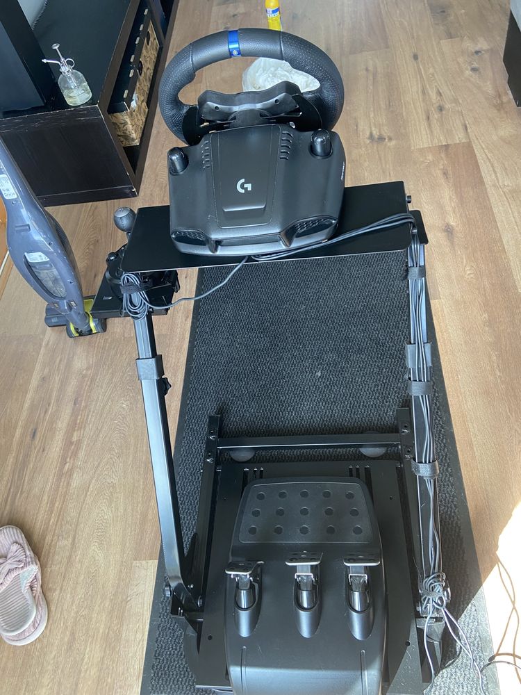 Logitech G923 + Shifter + Stojak – Zestaw do symulatora jazdy