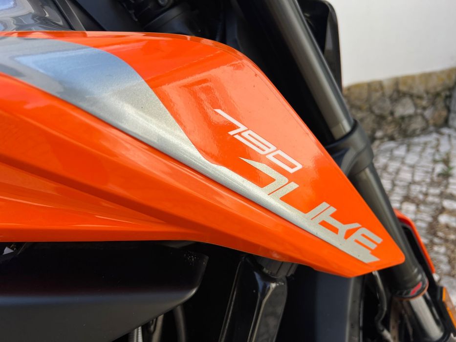 KTM Duke 790 de 2018