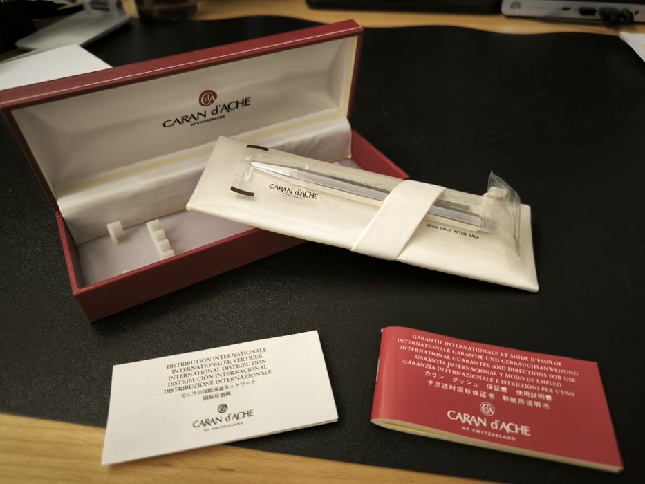 Caneta Esferográfica Caran D'Ache Ecridor Vintage , Swiss Made