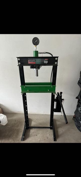 Prasa hydrauliczna,super cena