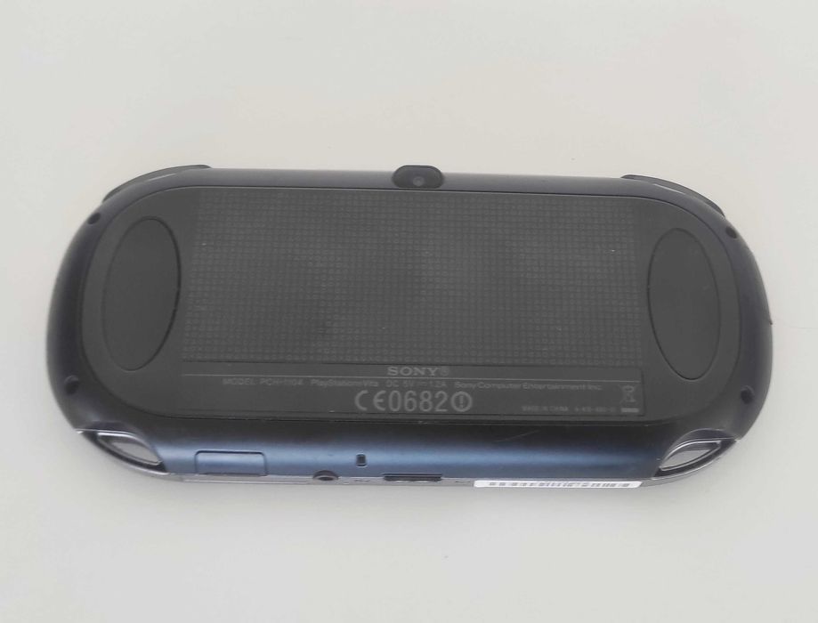 Playstation VITA Oled - Desbloqueada - Cartão 256GB