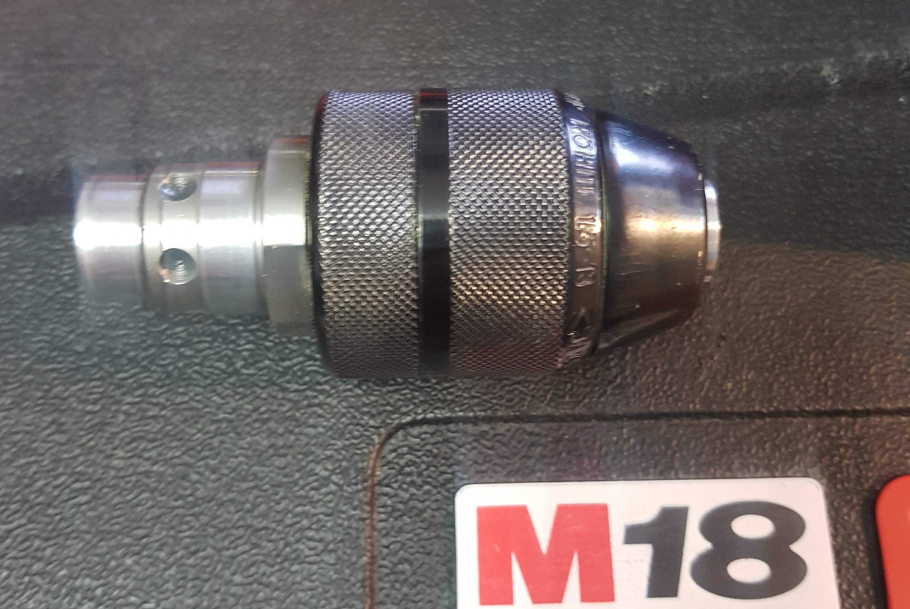 Młot Milwaukee SDS-PLUS z odsysaczem
