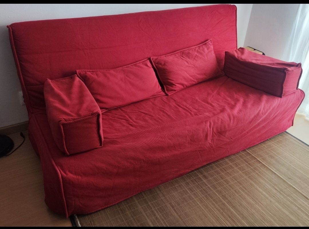 Sofá cama IKEA NYHAMN 3 lugares