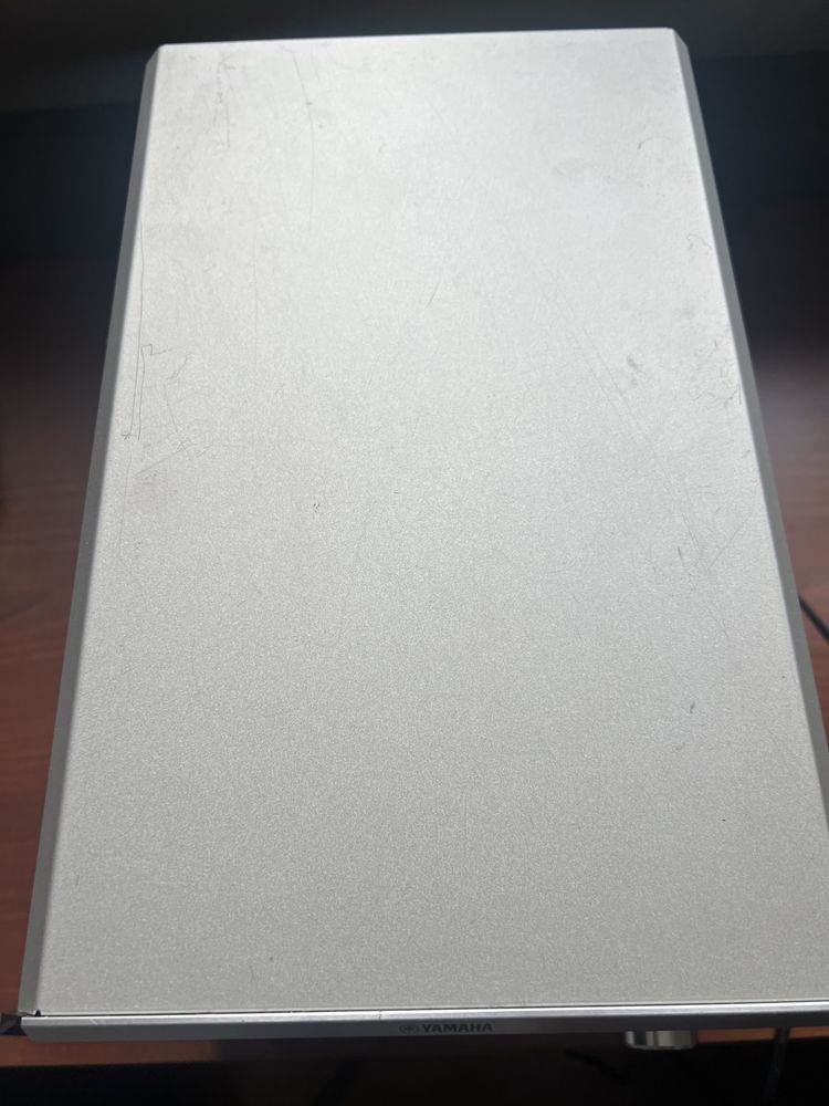 amplituner dvd Yamaha RX-E600