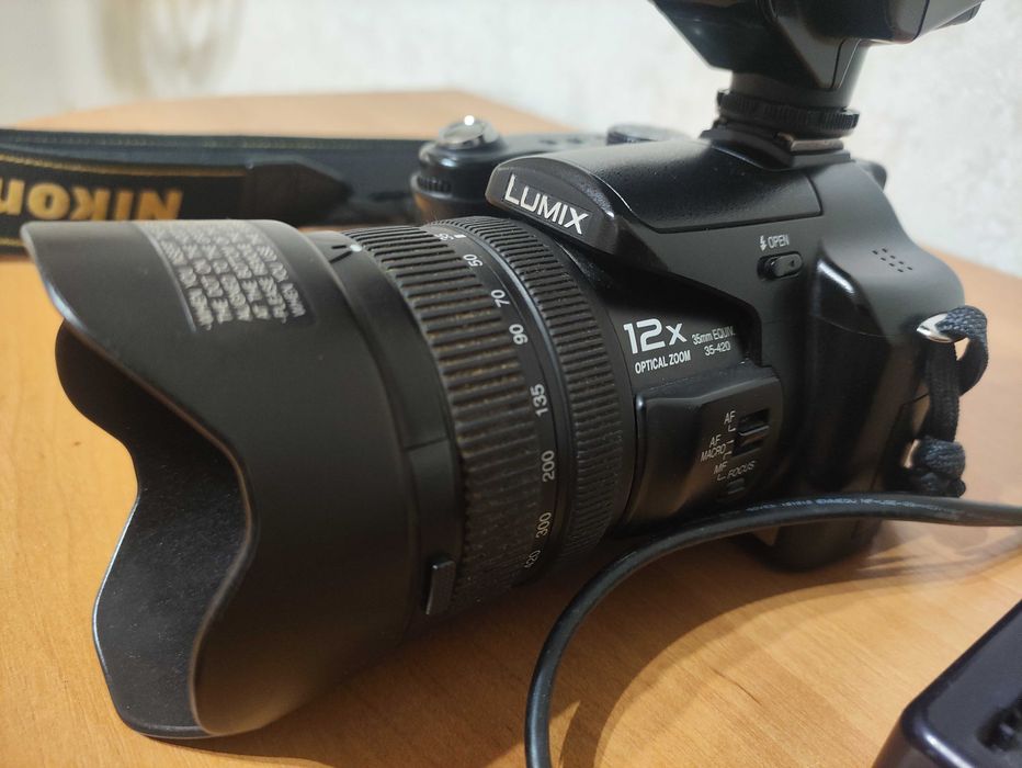 Фотоапарат Panasonic DMC-FZ30