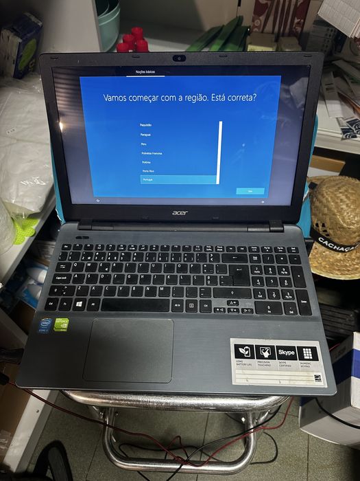 Acer aspire E5-571 portatil