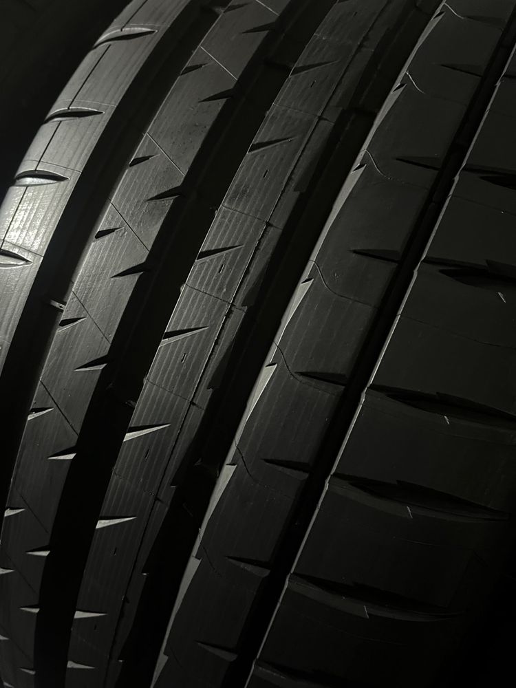 275/30/20+245/35/20 R20 Michelin Pilot Sport 4S 4шт нові