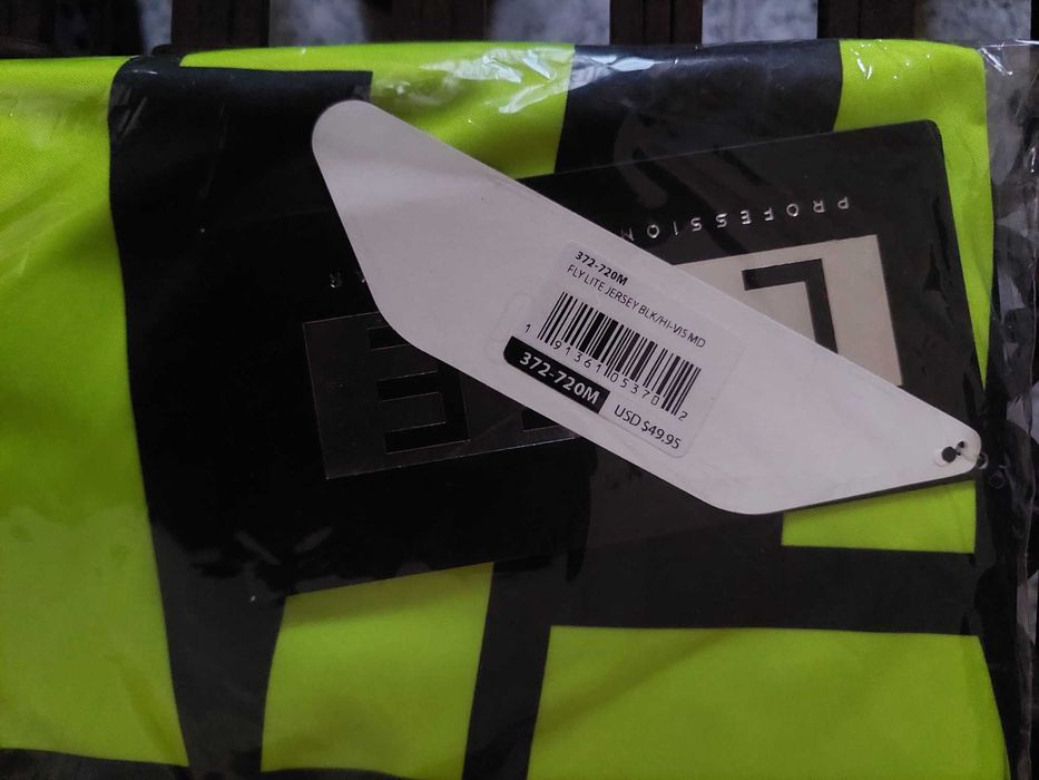 Equipamento Fly Racing NOVO Calças, Camisola e Luvas Grátis!