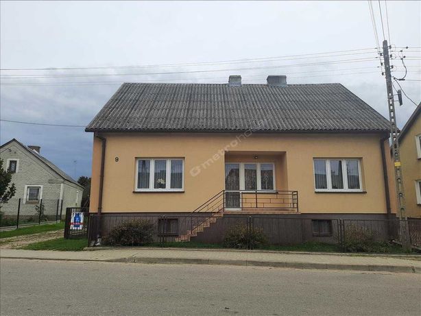 Na sprzedaż dom w miejscowości Gruszka.