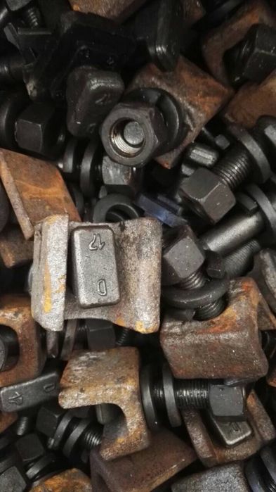 Продам накладки Р24, Р33, Р43, Р50, Р65; подкладки Р24, Р33, КБ65, Д65