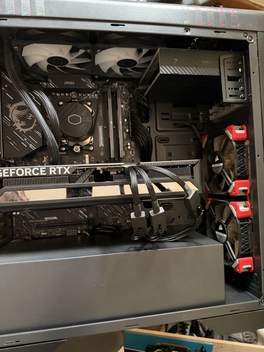 PC Máquina de Gaming Ultra-Premium – Montagem Top de Linha»