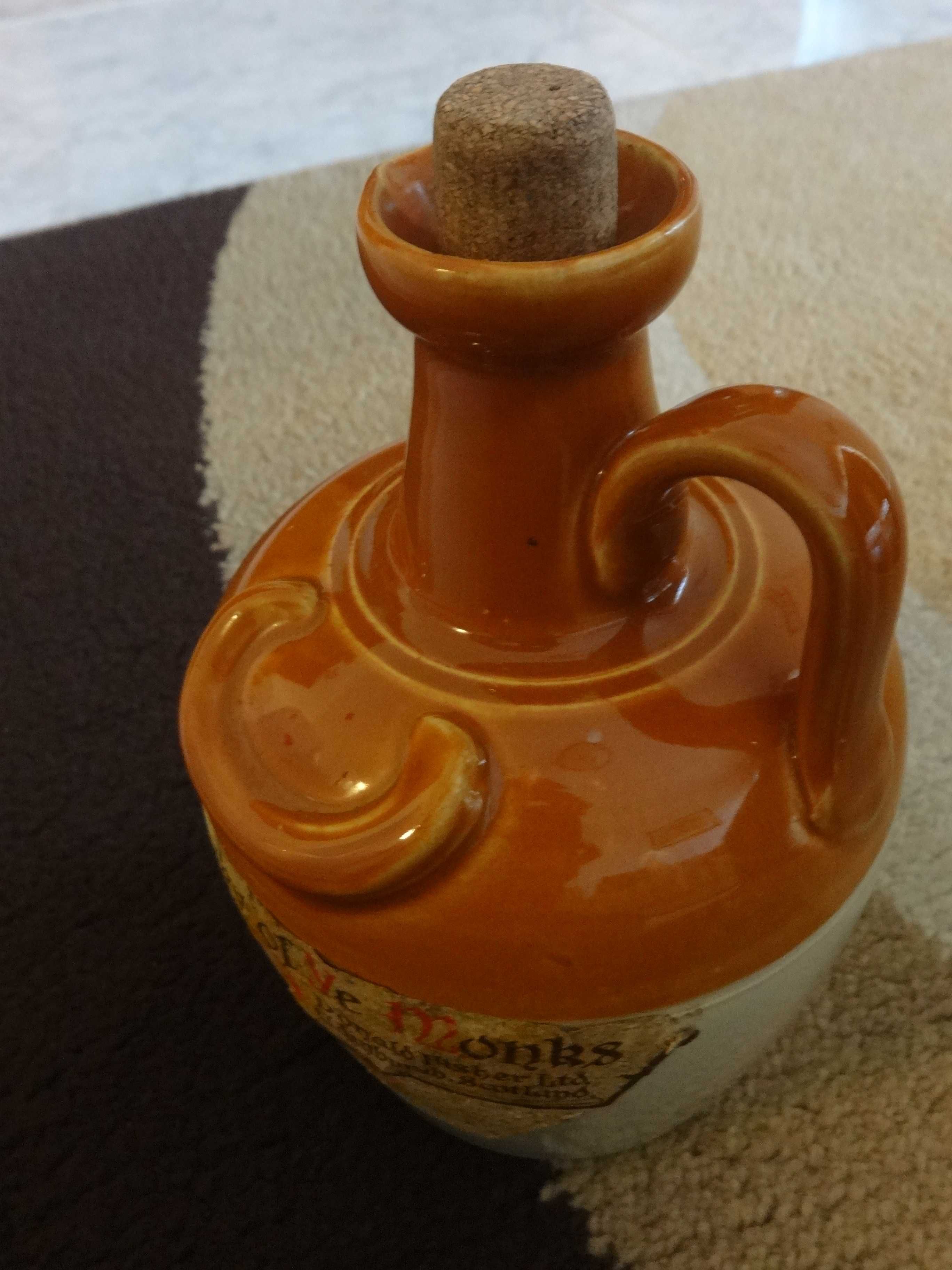 Garrafa  Antiga Whisky Monks