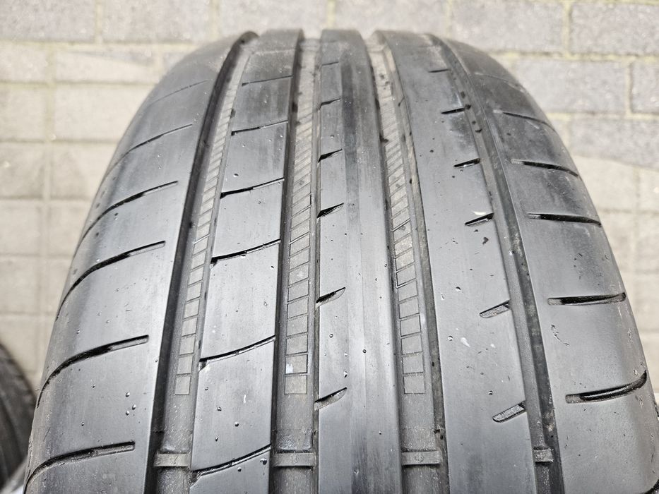 4x 225/45R19 96W XL Goodyear F1 Asymmetric 3 RUN FLAT [1096]