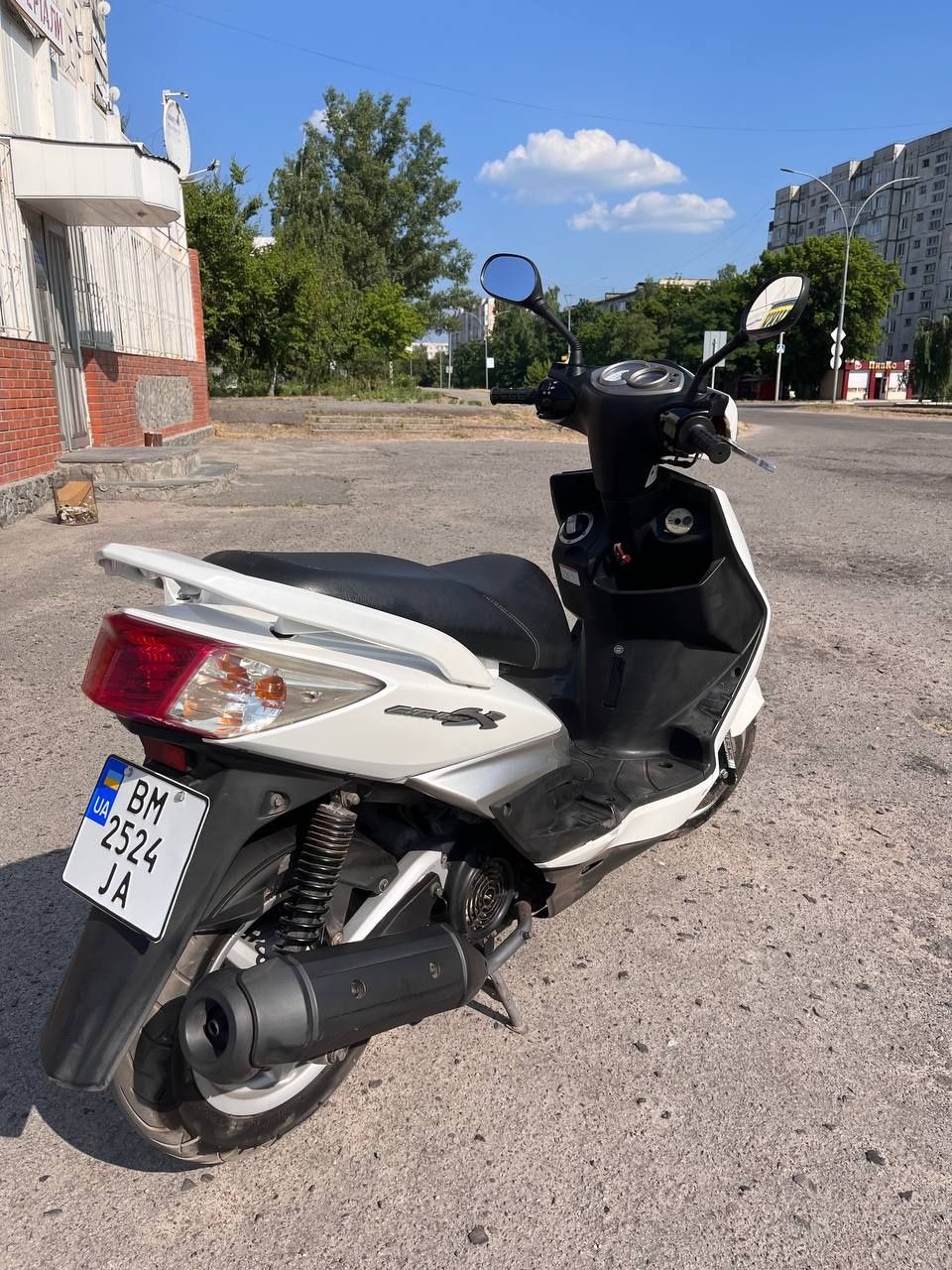 Продам Yamaha Cygnus 125 без пробігу по Україні,з документами