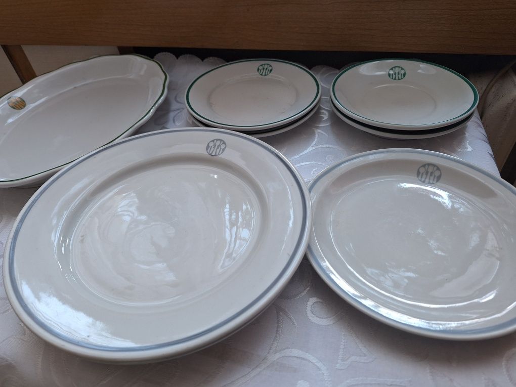 Porcelana Lubiana talerze płaskie 8 sztuk lata PRL