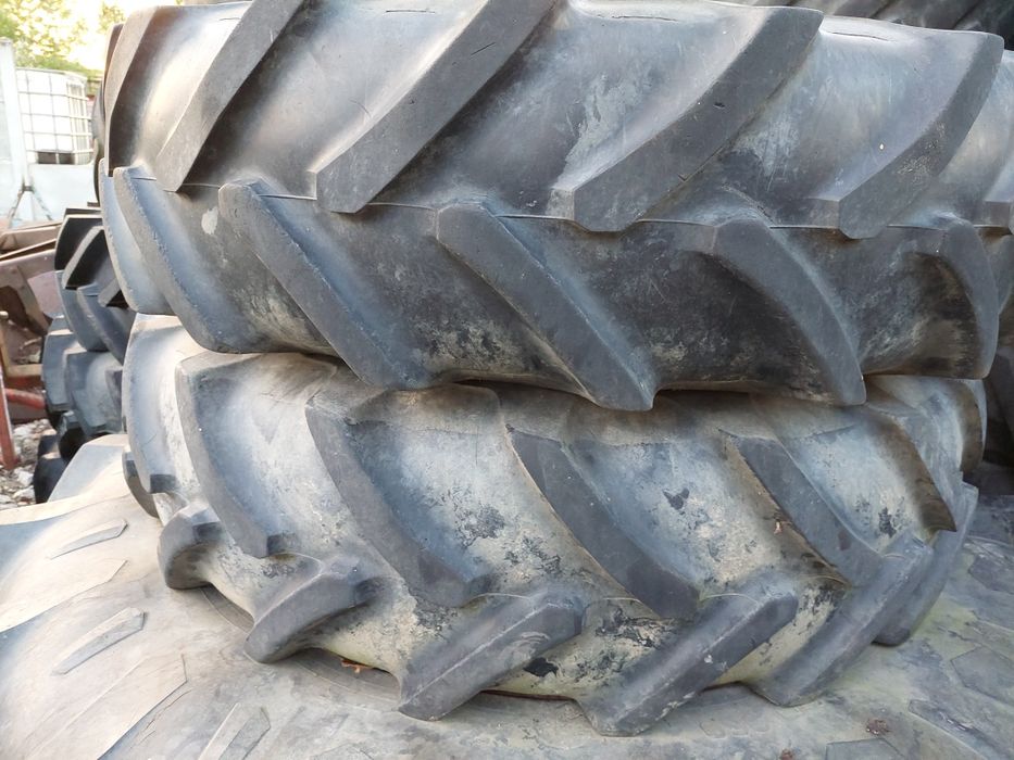 Koła 12.4 R28,  16.9 R38 John deere