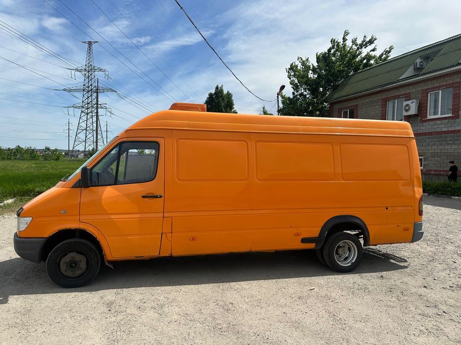Мерседес спринтер 2.9 412-й спарка категория б