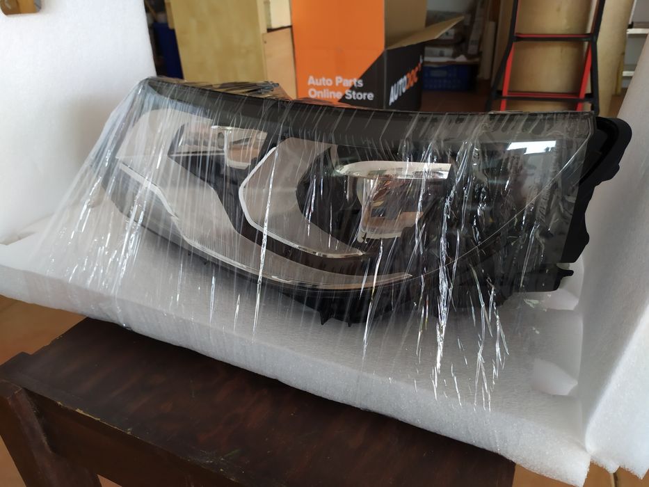 Farol principal VW Tiguan 5N