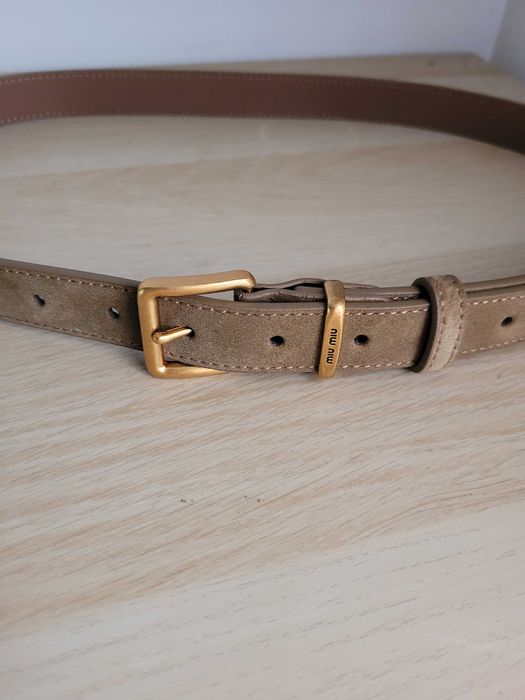 Zamszowy damski pasek 110 cm w kolorze khaki