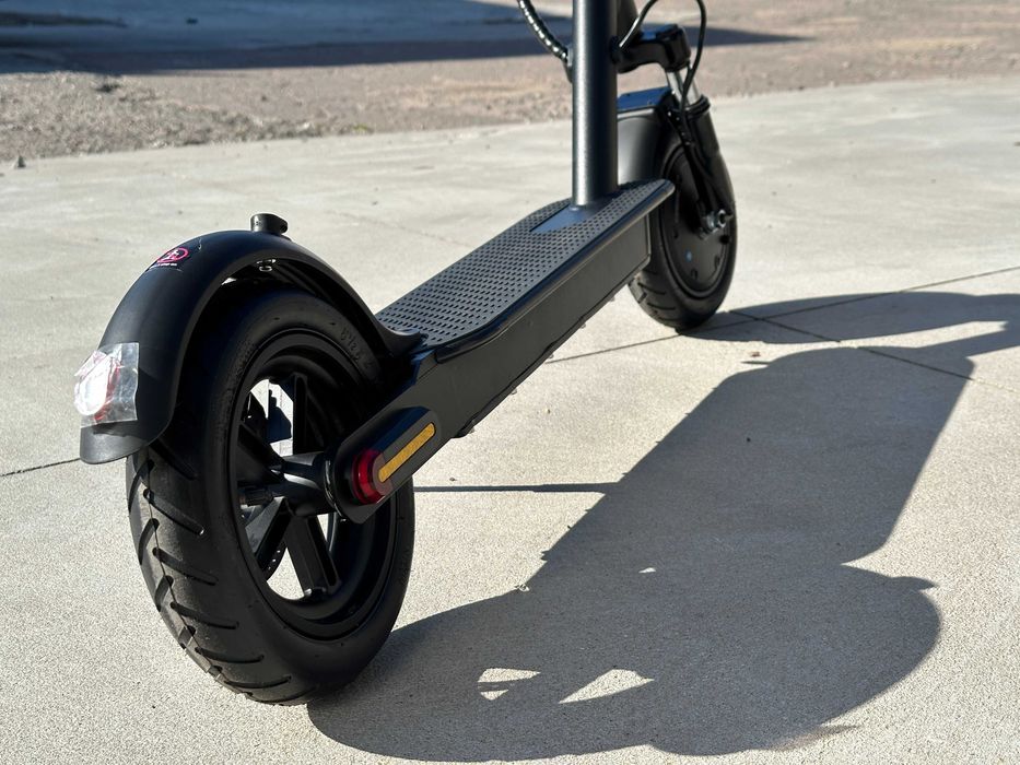 Електросамокат для міста X-boost 008, 350 Вт, легкий та компактний