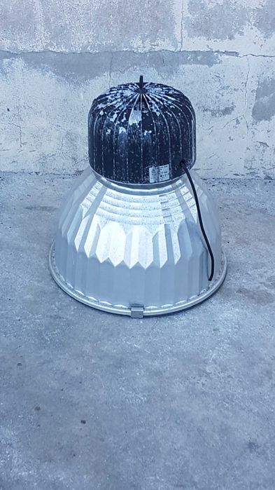 Holofotes de armazém