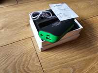 Nowy power bank 5200mAh, kompaktowy, latarka, wskaźnik naładowania