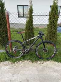 Cannondale Carbon lefty M 29 дуже легка вага