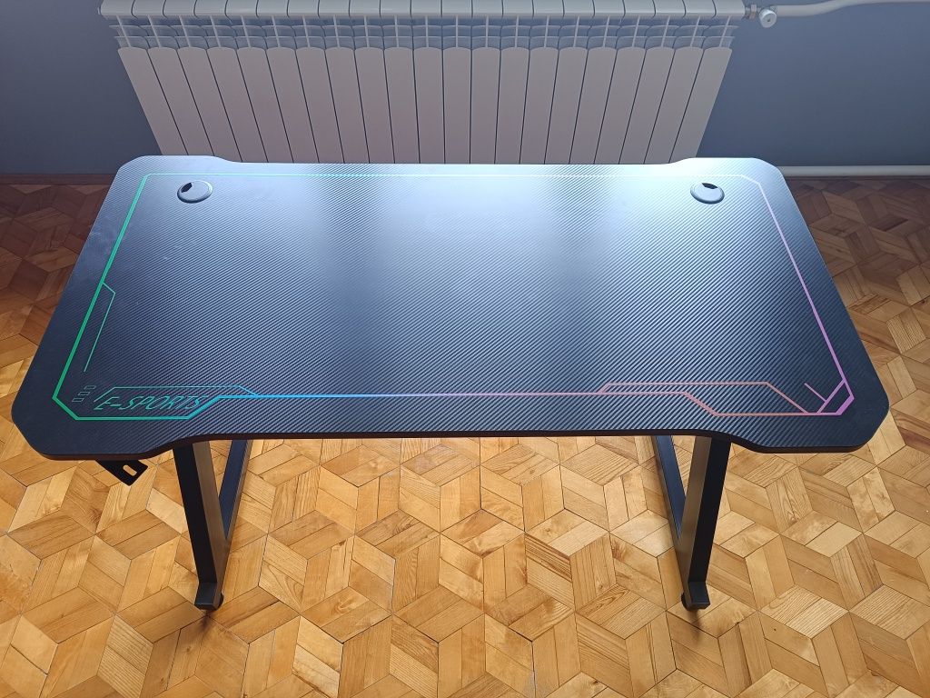 Biurko mlodzieżowe gamingowe
