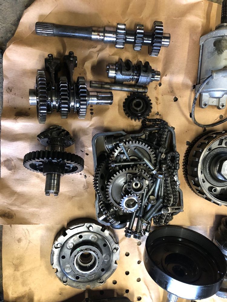 Stator magneto koło magnesowe głowica wałek satelita Kingquad 700 750