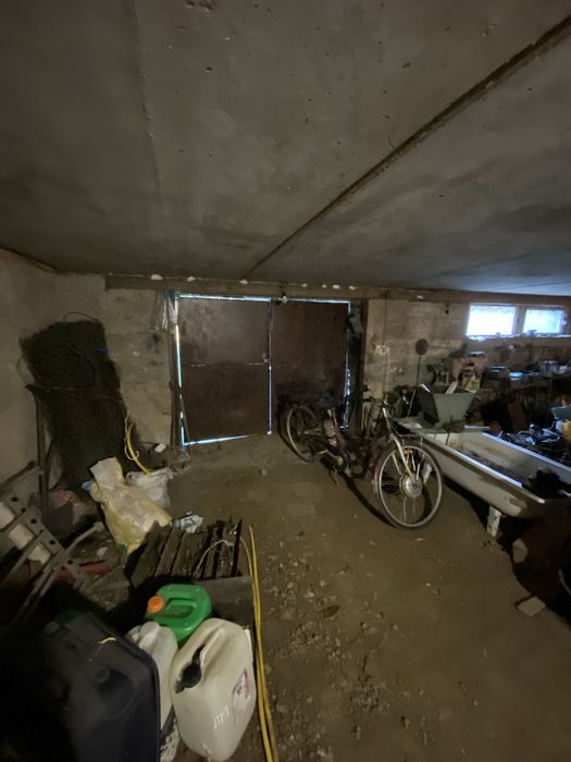 Продам будинок в Берегові