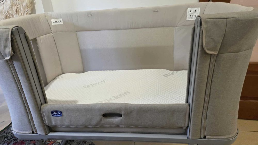 Chicco Next2Me Forever – łóżeczko dziecięce dostawka nowy materac