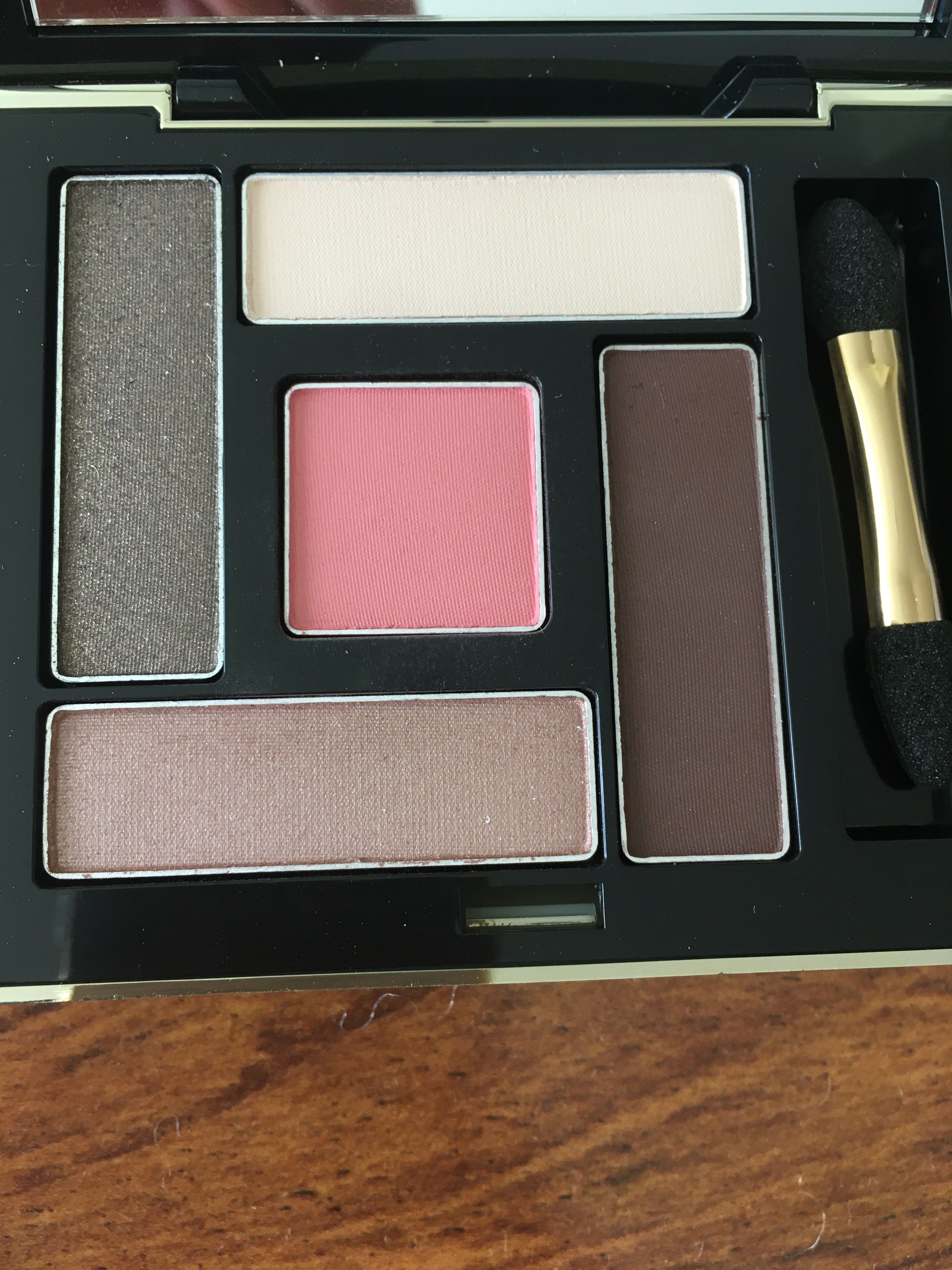Avon Luxe eyeshadow
