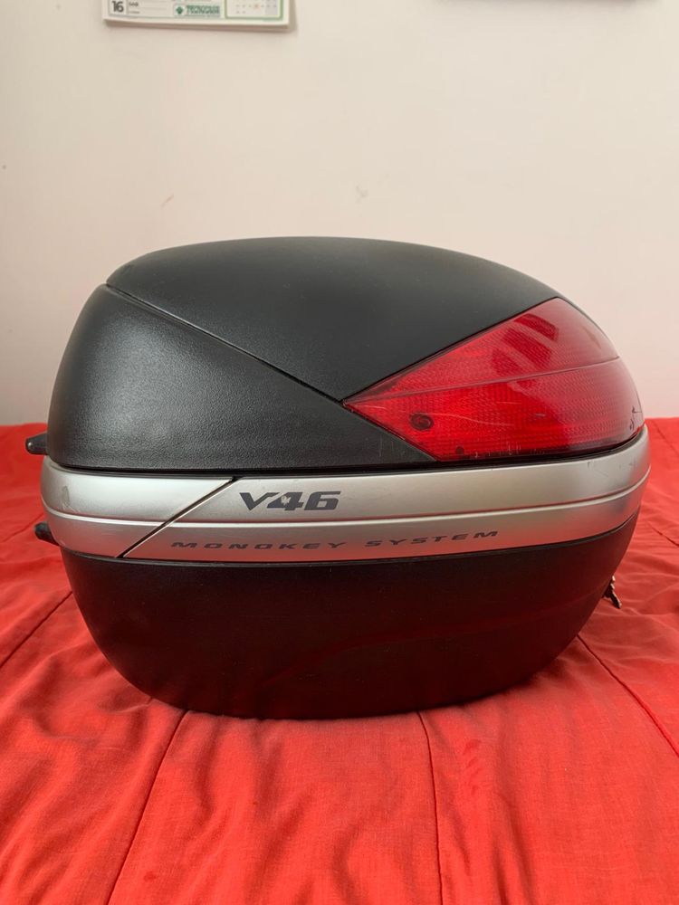 Продам кофр Givi V46