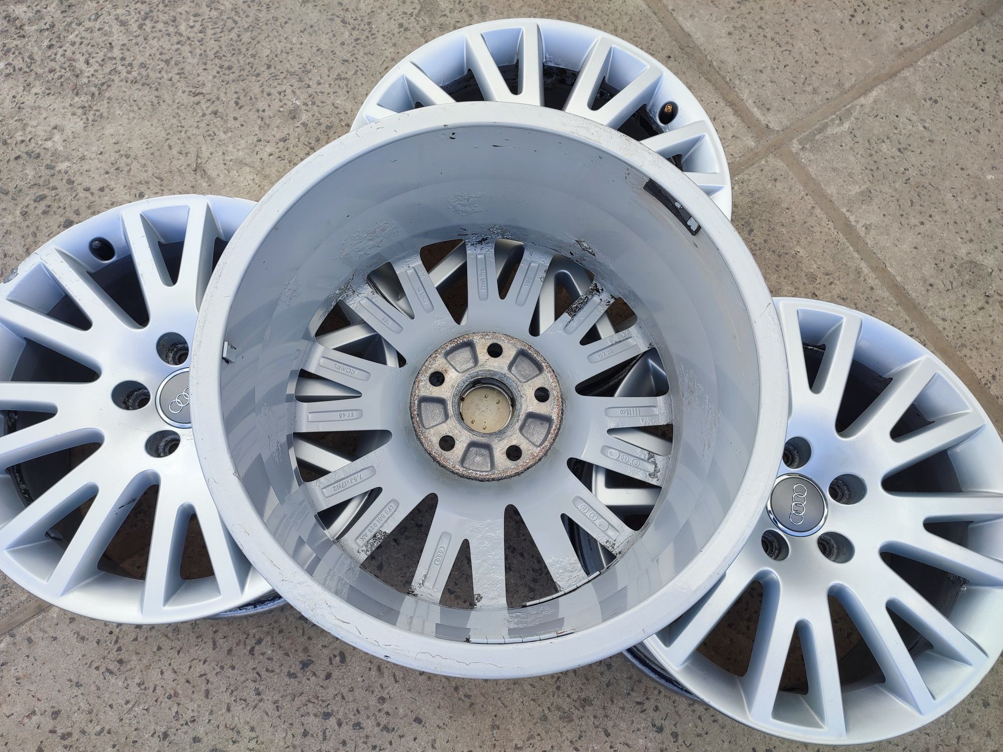 Диски 5/112 R17 Audi ET 45