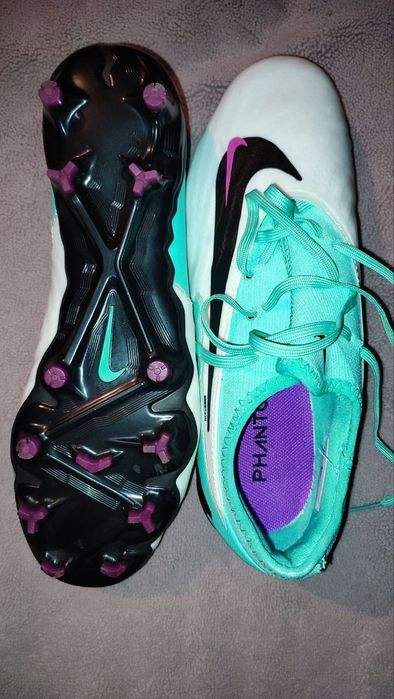 Продам бутсы phantom 42