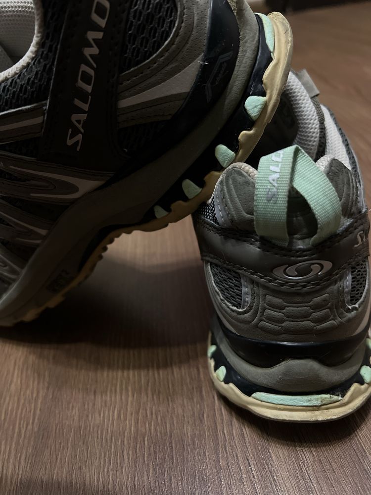 Оригінальні salomon