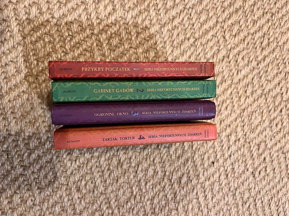 Lemony Snicket SEFIA NIEFORTUNNYCH ZDARZEŃ część: 1,2,3,4.
