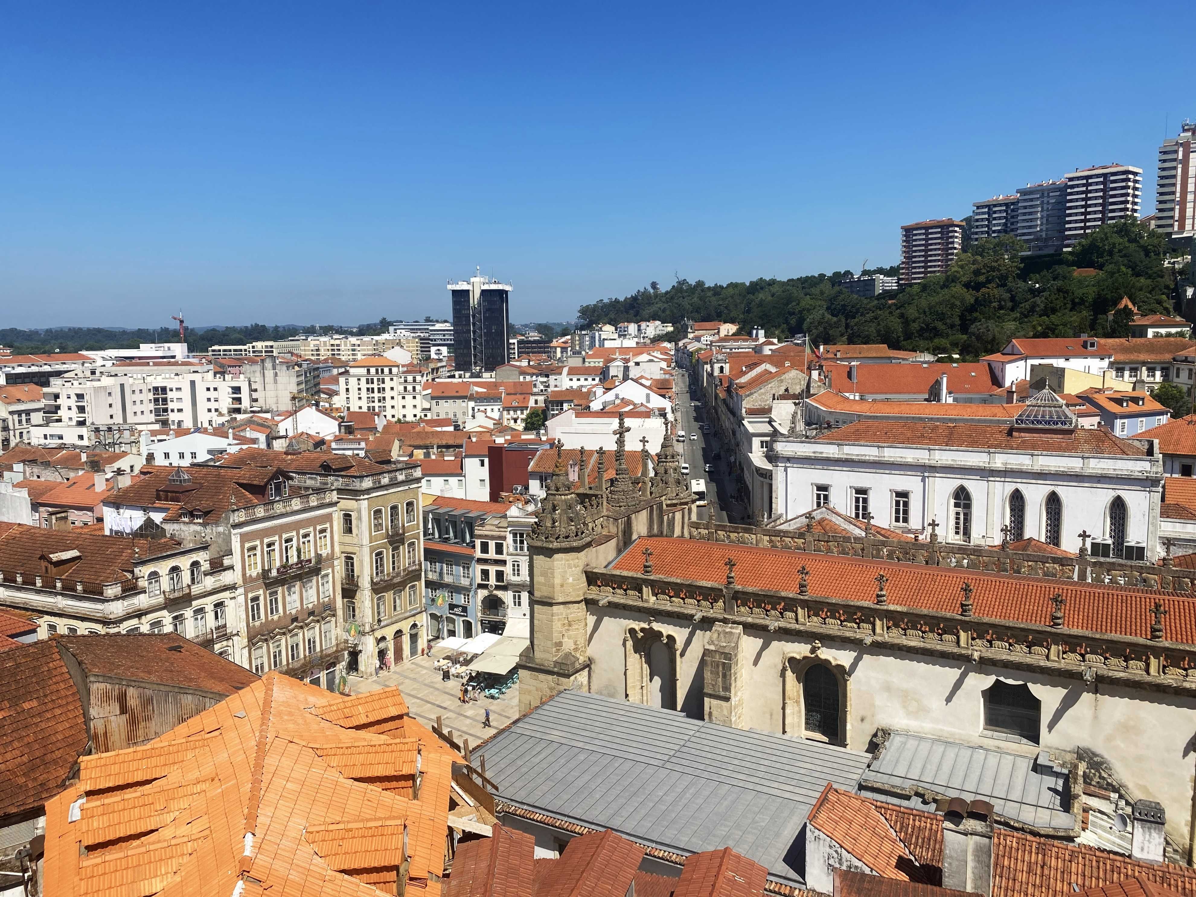 T1 na zona histórica (Rua Corpo de Deus)