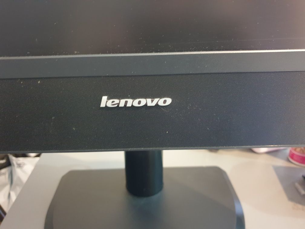 Komputer bezprzewodowy Lenovo