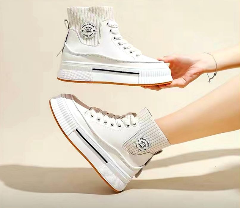 Кросівки/Хайтопи жіночі 2025