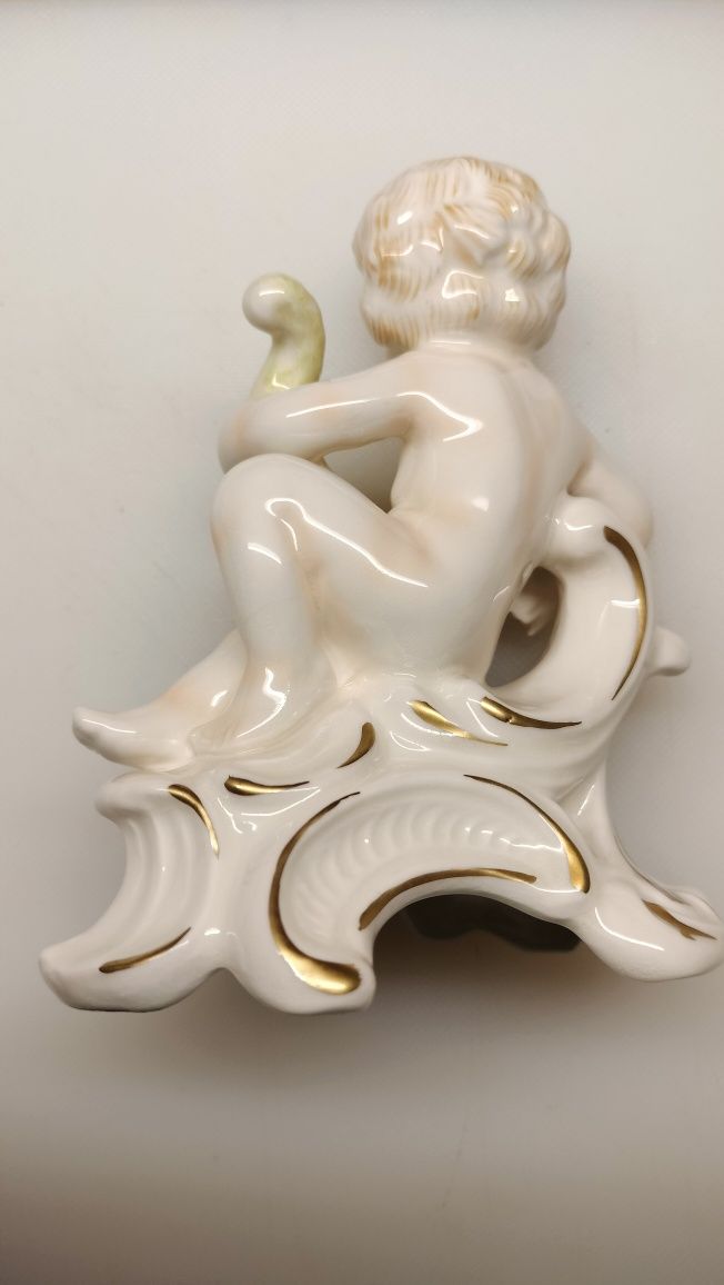 Figurka putto porcelanowa Goebel