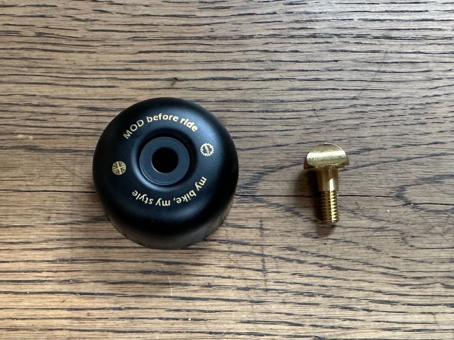 Dzwonek mosiezny do roweru Brompton z mosieina sruba skrecana