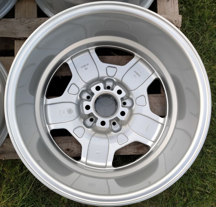 Felgi Monoblock Mercedes 124 201 AMG 202 8Jx17 ET35 5x112 126