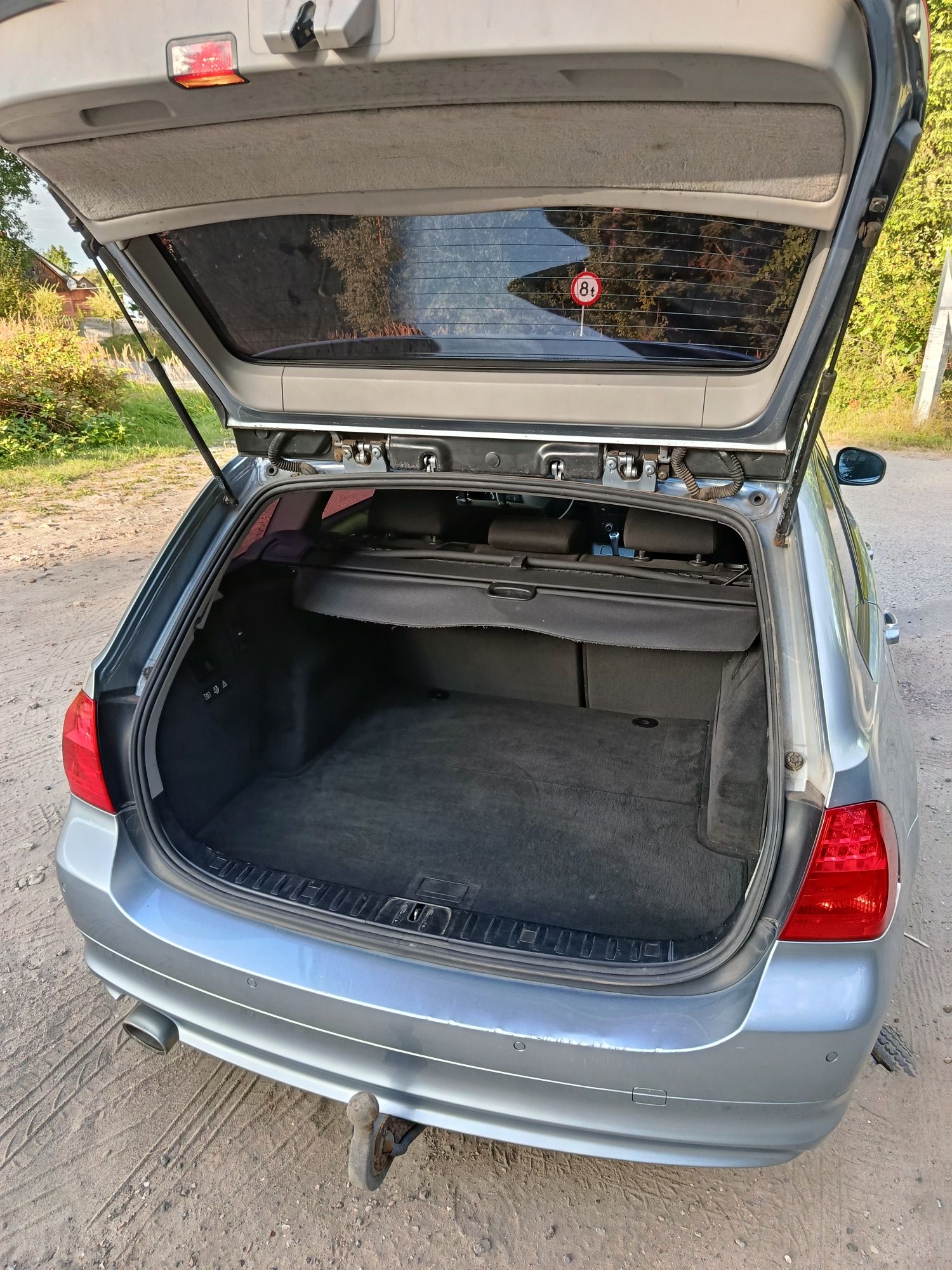 BMW 318d 143km LCi polift